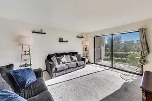 5840 W 104th St, Oak Lawn, IL 60453 - Photo 6