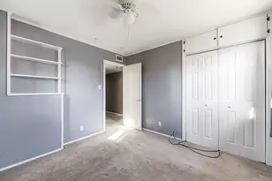 934 E Garden St, Dekalb, IL 60115 - Photo 20