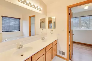 719 Sun Lake Rd, Lake Villa, IL 60046 - Photo 24