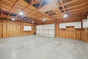 673 Haish Blvd, Dekalb, IL 60115 - Photo 22