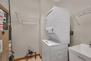 1592 W Cadillac Circle, Romeoville, IL 60446 - Photo 20