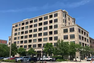 10 S Dunton Ave, Arlington Heights, IL 60005 - Photo 1