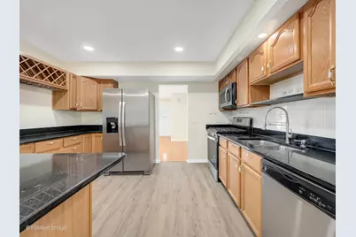 1500 Pershing Avenue, Wheaton, IL 60189 - Photo 10