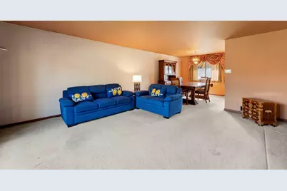2405 Avondale Avenue, Park Ridge, IL 60068 - Photo 2