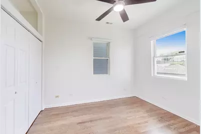 1940 N Ridgeway Avenue #2, Chicago, IL 60647 - Photo 14