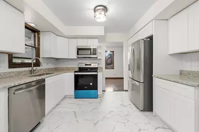 17731 Larkspur Lane, Homewood, IL 60430 - Photo 10