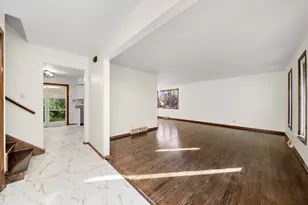 17731 Larkspur Ln, Homewood, IL 60430 - Photo 4