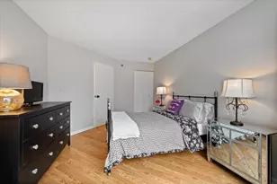 480 N McClurg Ct, Chicago, IL 60611 - Photo 18