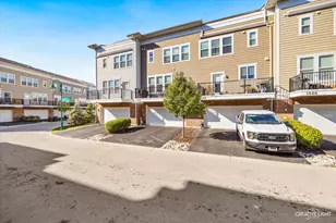 3570 Sawgrass Dr, Woodridge, IL 60517 - Photo 26