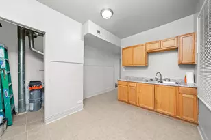 815 W 76th St, Chicago, IL 60620 - Photo 30
