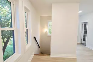 5936 W Maple Ave, Berkeley, IL 60163 - Photo 12