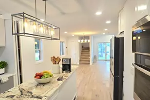 5936 W Maple Ave, Berkeley, IL 60163 - Photo 6