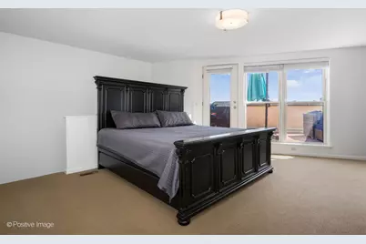 1645 W School Street #418, Chicago, IL 60657 - Photo 14