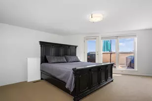 1645 W School St, Chicago, IL 60657 - Photo 14