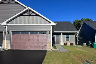 615 Anjali Court, Sycamore, IL 60178 - Photo 2