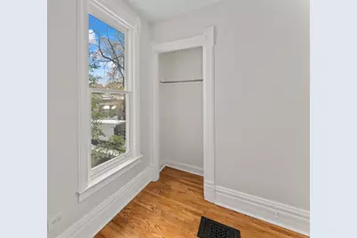 2135 W Leland Avenue, Chicago, IL 60625 - Photo 16