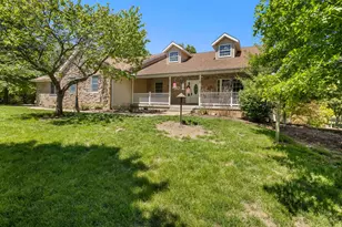 5210 Hammer Pl, Decatur, IL 62521 - Photo 2