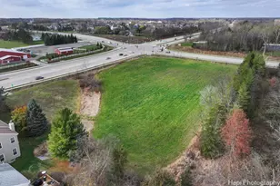 19135 W Milburn Rd, Old Mill Creek, IL 60083 - Photo 1