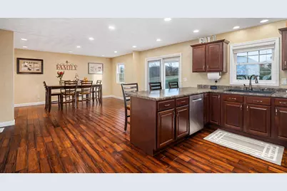 15945 Gresham Road, Mackinaw, IL 61755 - Photo 10