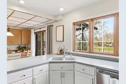 619 Joanne Lane, Dekalb, IL 60115 - Photo 12