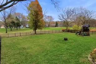 619 Joanne Ln, Dekalb, IL 60115 - Photo 42