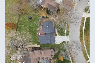 619 Joanne Lane, Dekalb, IL 60115 - Photo 40