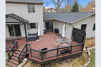 619 Joanne Lane, Dekalb, IL 60115 - Photo 38