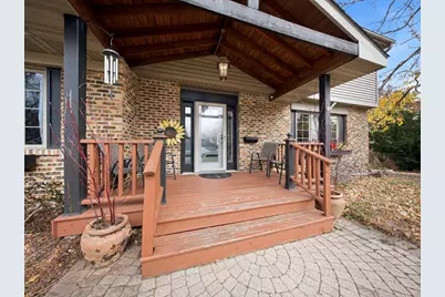 619 Joanne Lane, Dekalb, IL 60115 - Photo 4