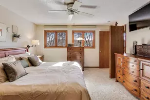 42W231 Retreat Ct, Saint Charles, IL 60175 - Photo 18