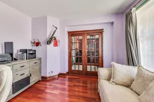 345 W Asbury Dr, Round Lake, IL 60073 - Photo 6