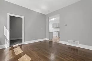 7824 S Morgan St, Chicago, IL 60620 - Photo 16