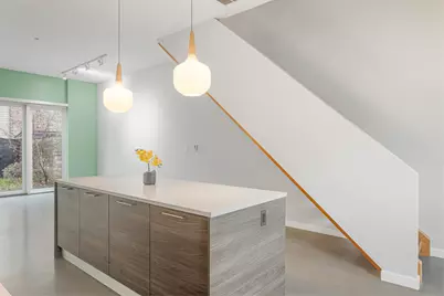 2805 W Shakespeare Avenue, Chicago, IL 60647 - Photo 20