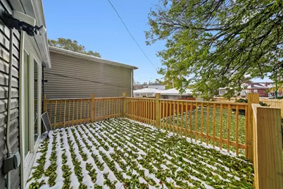 7918 S Anthony Avenue, Chicago, IL 60619 - Photo 30