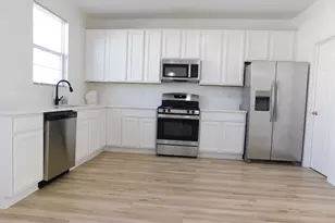 3748 Bailey Rd, Yorkville, IL 60560 - Photo 8