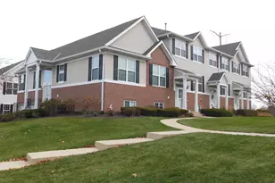 3748 Bailey Rd, Yorkville, IL 60560 - Photo 2