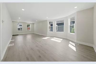 10730 S Wentworth Avenue, Chicago, IL 60628 - Photo 4
