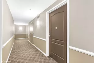 635 N Dearborn St, Chicago, IL 60654 - Photo 30