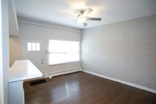 24 E Washington Ave, Lake Bluff, IL 60044 - Photo 6