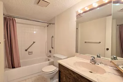 650 Whitney Court #108, Gurnee, IL 60031 - Photo 12