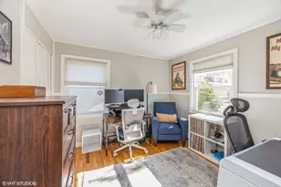 9542 Monroe Ave, Brookfield, IL 60513 - Photo 12