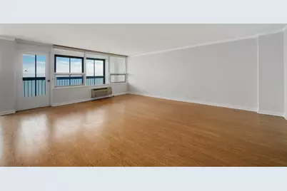 5733 N Sheridan Road #28B, Chicago, IL 60660 - Photo 2
