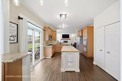 461 Honeysuckle Lane, Yorkville, IL 60560 - Photo 10