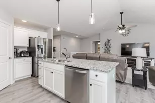 231 Eugene Dr, Normal, IL 61761 - Photo 6