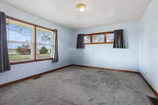 3030 S Berta Rd, Braceville, IL 60407 - Photo 18