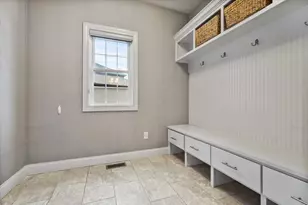 1525 Stoneroller Cir, Bloomington, IL 61705 - Photo 24