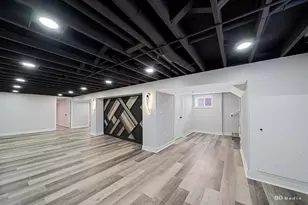 9241 S Kingston Ave, Chicago, IL 60617 - Photo 18