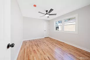 9241 S Kingston Ave, Chicago, IL 60617 - Photo 10