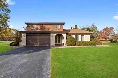 24661 S Wildwood Trail, Crete, IL 60417 - Photo 1