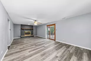 24661 S Wildwood Trail, Crete, IL 60417 - Photo 10