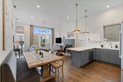 1025 N Hermitage Avenue #3, Chicago, IL 60622 - Photo 2